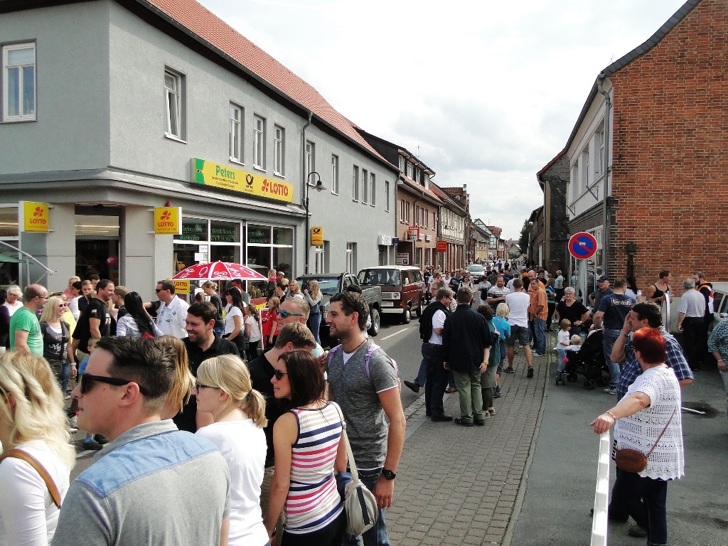 Reges Treiben im Steinweg