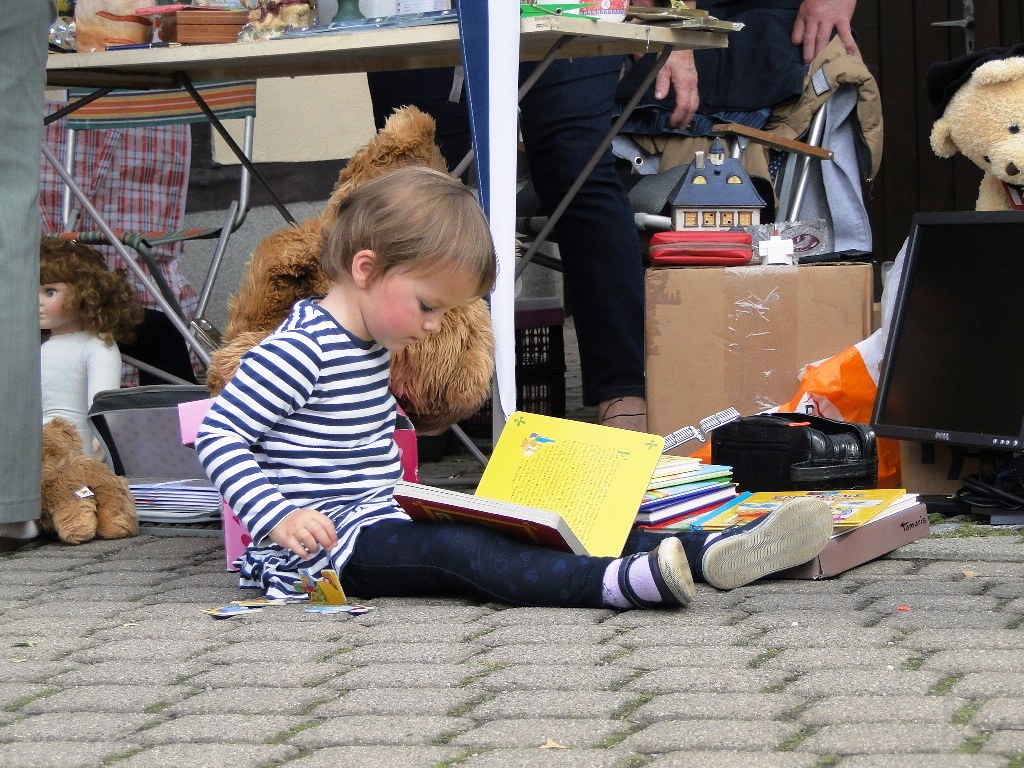 Volle Konzentration beim Puzzeln