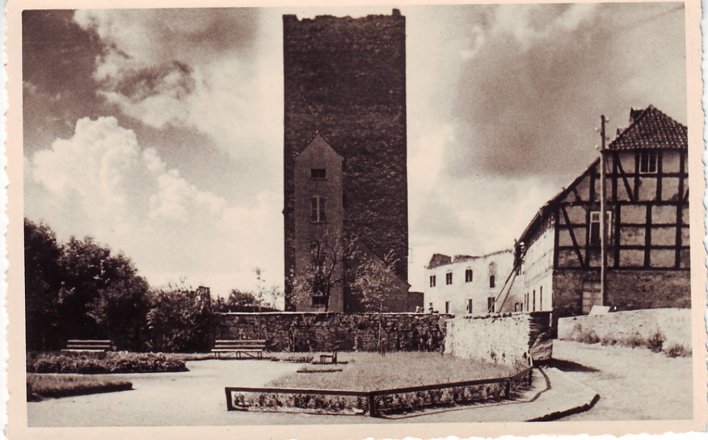 Blick vom Steinweg zur Burg